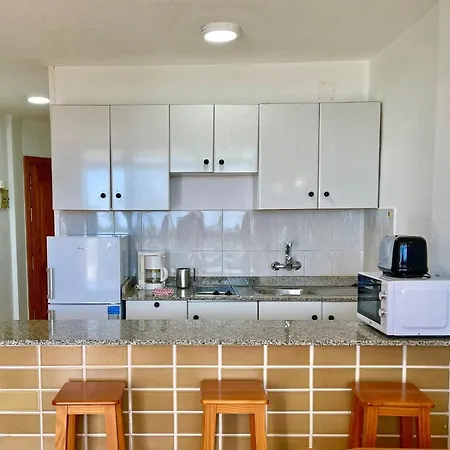 בית נופש Seaview Friendly 4 *