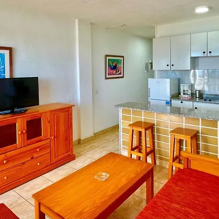 בית נופש Seaview Friendly 4